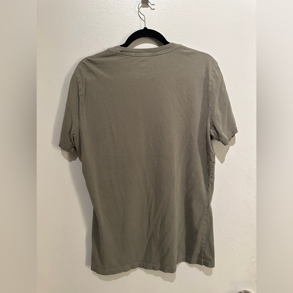 Men’s Gap Pocket tshirt Medium Tailored - Picture 2 of 3